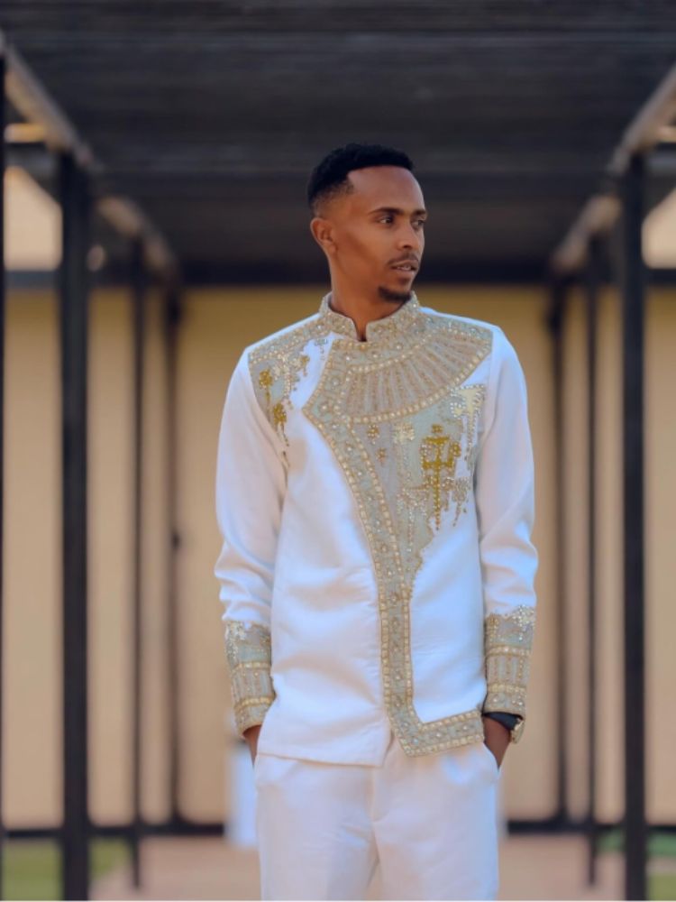 Ethiopian & Eritrean Men’s Traditional Wear | Handwoven Habesha Cultural Outfit 020